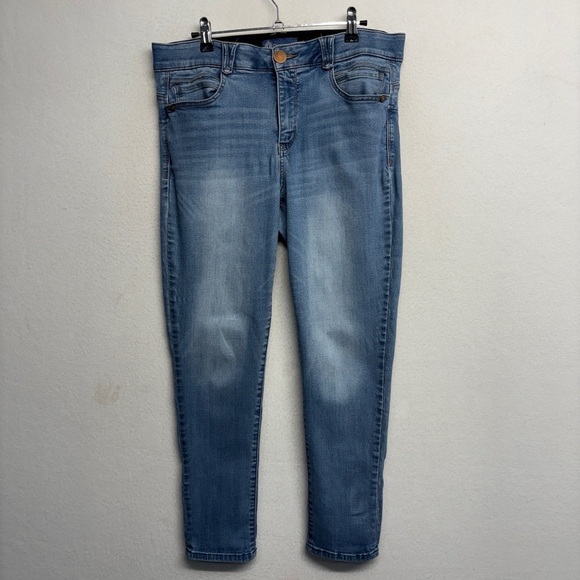 Democracy Absolution Blue Jeans Skinny 12 - Picture 1 of 7